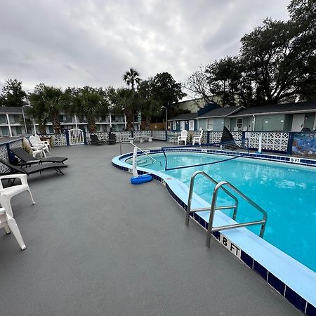 Gulf Coast Inn 微风湾 外观 照片