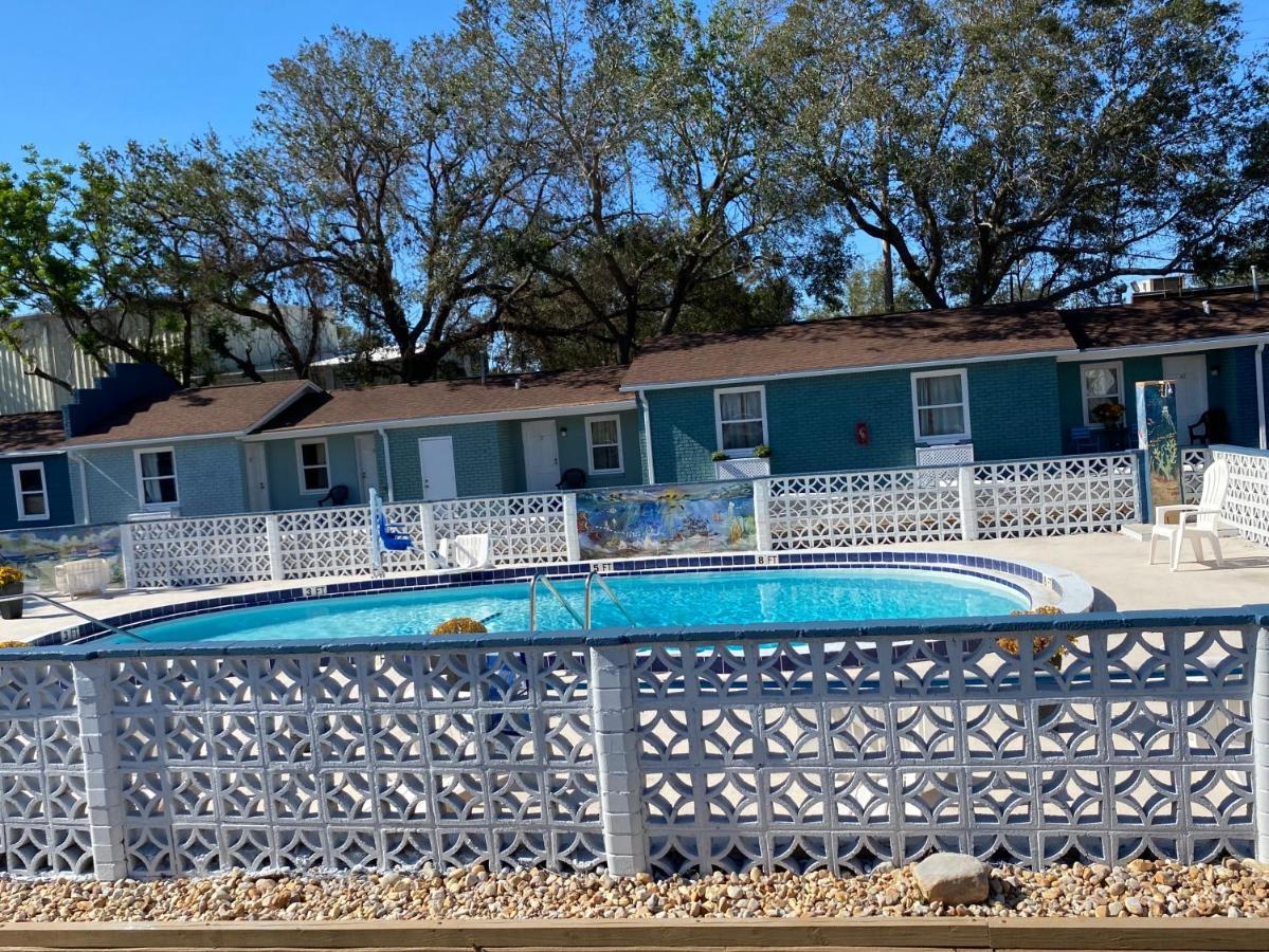 Gulf Coast Inn 微风湾 外观 照片