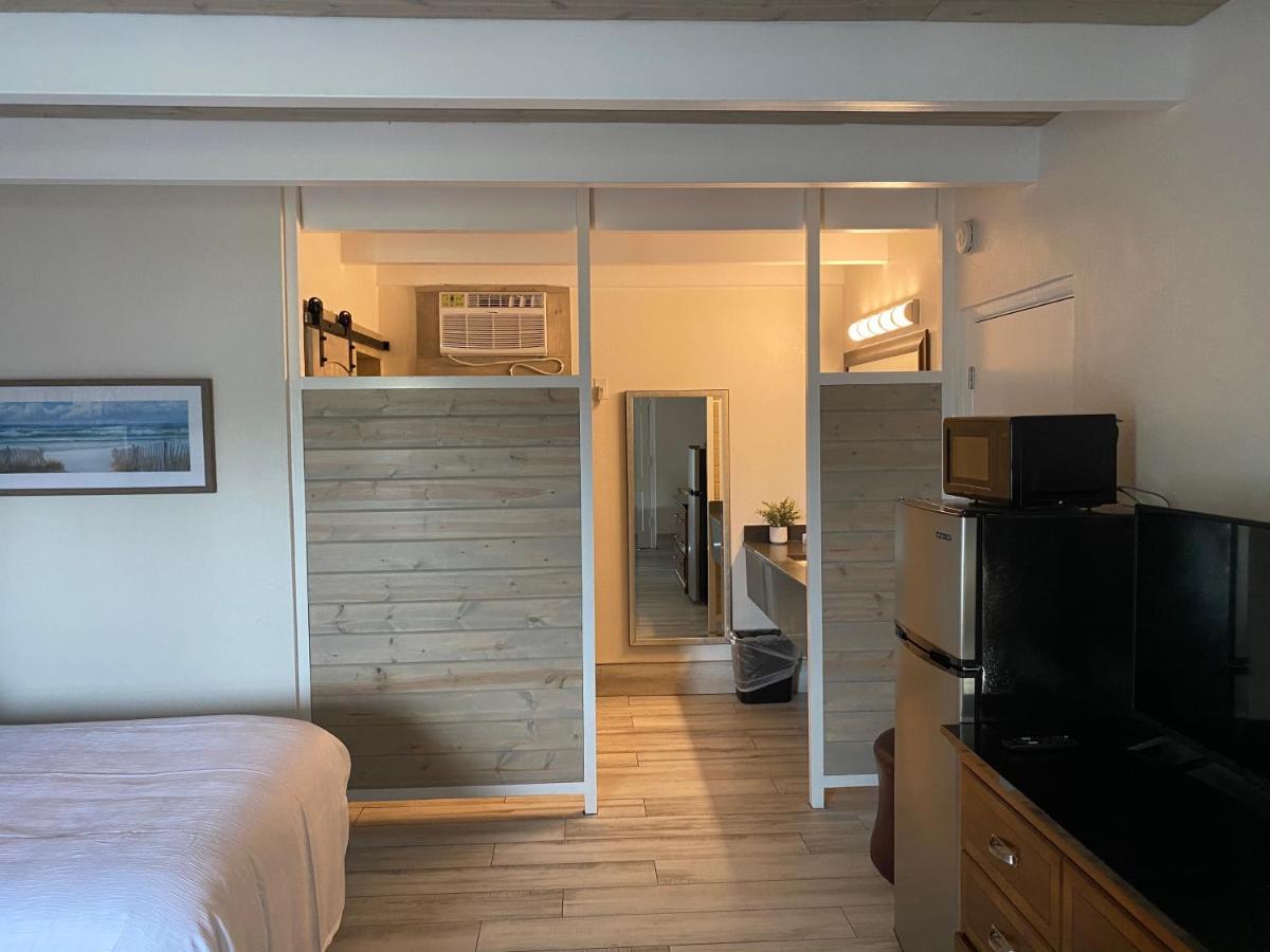 Gulf Coast Inn 微风湾 外观 照片